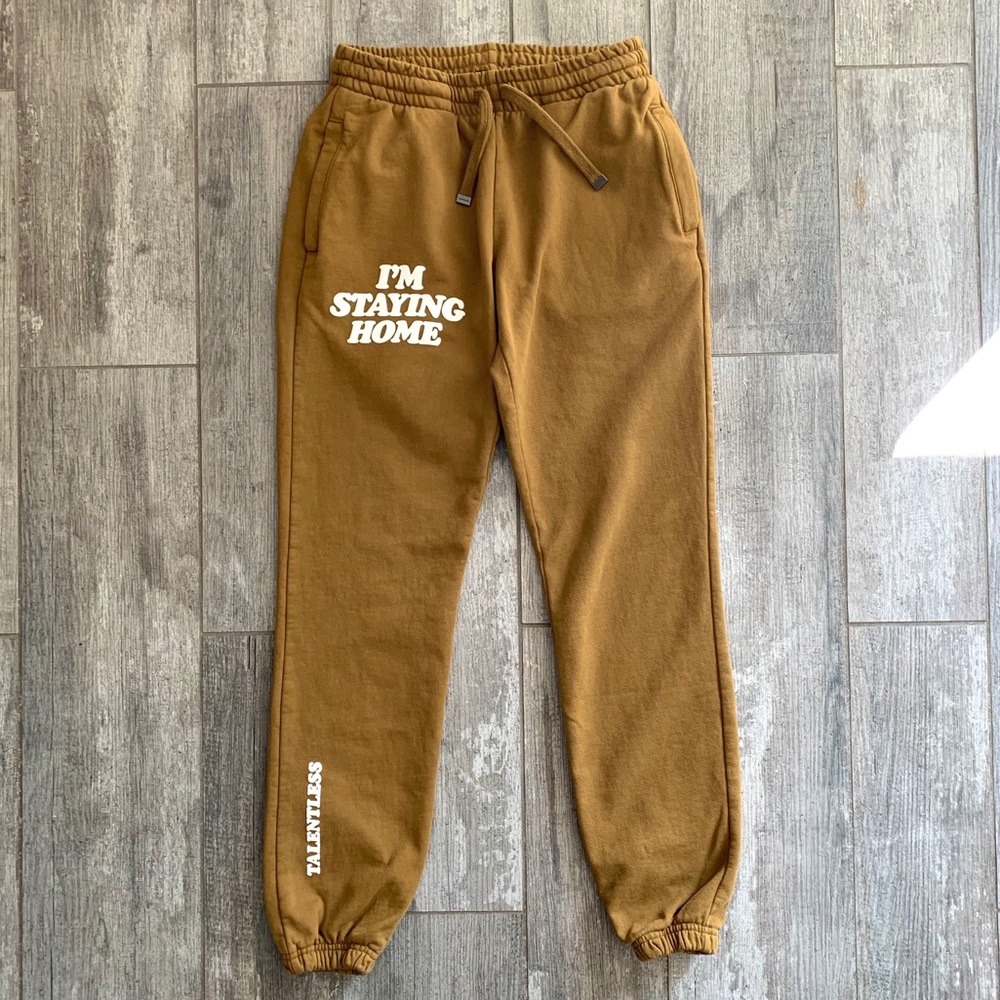 🔥🔥TALENTLESS - IM STAYING HOME SWEATPANTS🔥🔥 - Picture 4 of 8